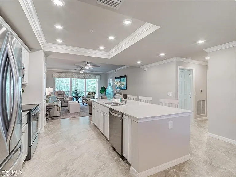 10711 Palazzo Way #203 — Photo 7