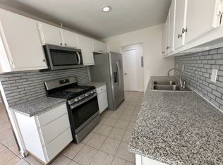 8639 Columbus Ave #9, North Hills, CA 91343
