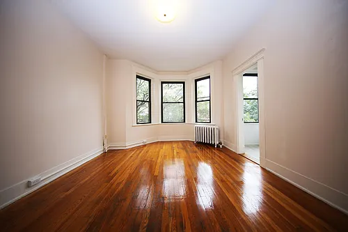 39 Hemenway St Photo 1 39 Hemenway St Photo 1