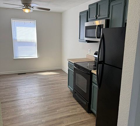 5th image of 309 Wesleyan Ter #309