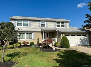 26 Barnett Dr, Buffalo, NY 14224