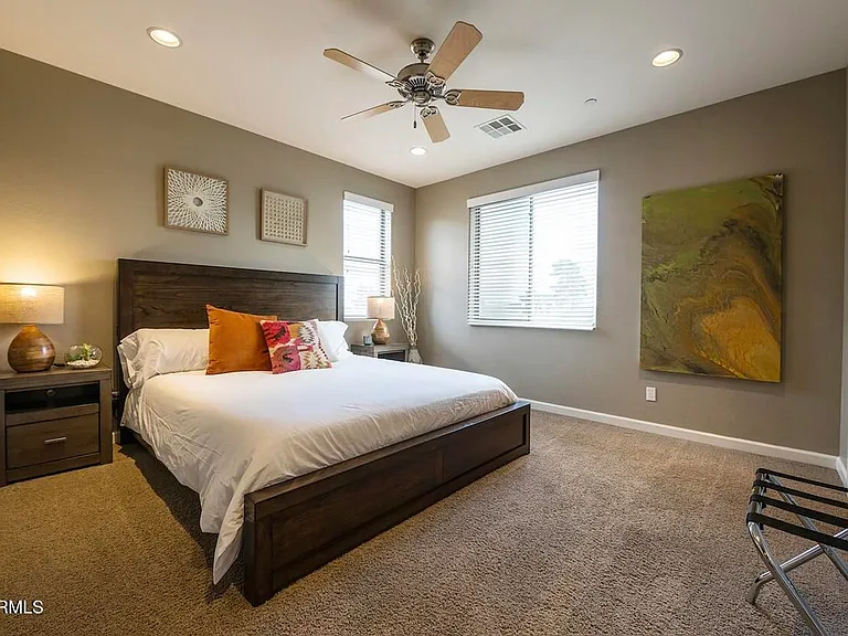 8502 E Amelia Ave — Photo 17