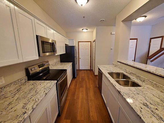 4th image of 11372 Chisholm Cir NE