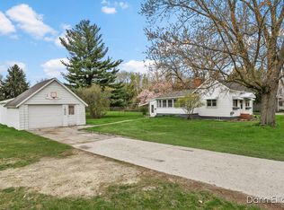 1644 Hc Edmore Rd, Edmore, MI 48829