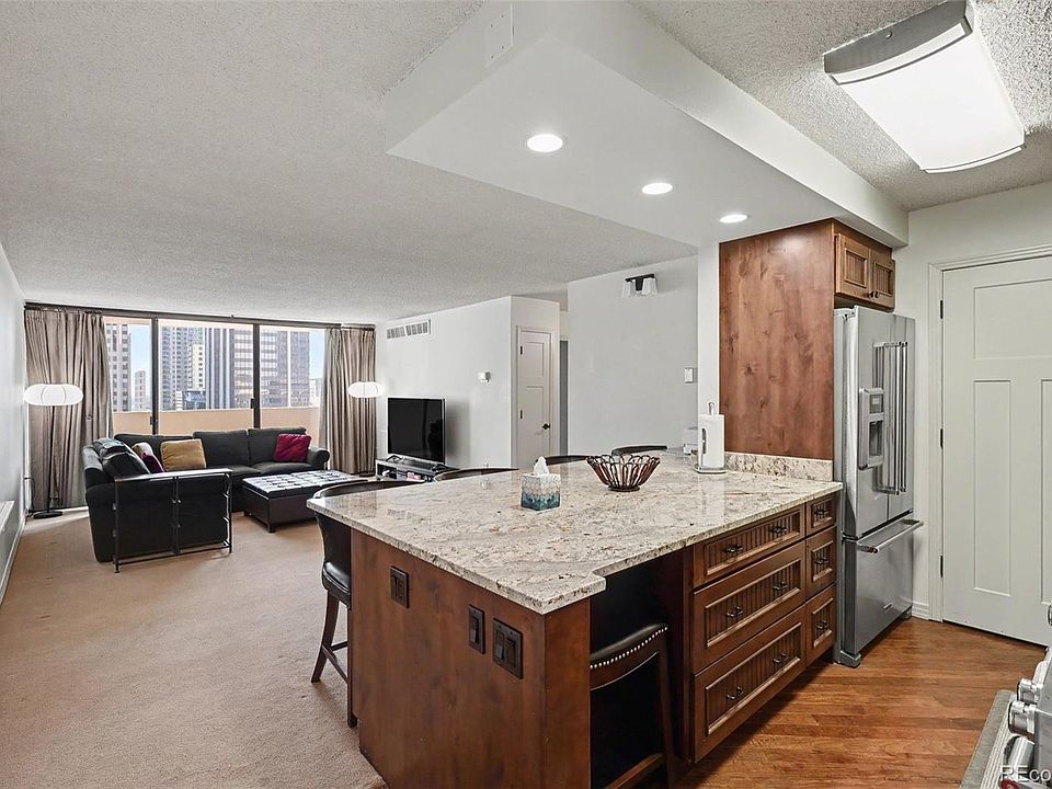 1st image of 1020 15th St APT 15J