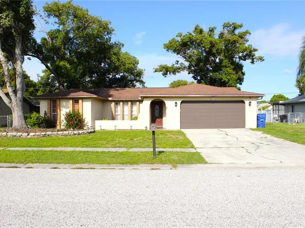 4125 Riverwood Dr, New Port Richey, FL 34653