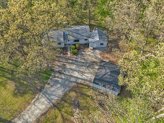 3rd image of 5458 W Timberlane Rd