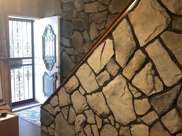 105 Grimes Ave, Pittsburgh, PA 15210