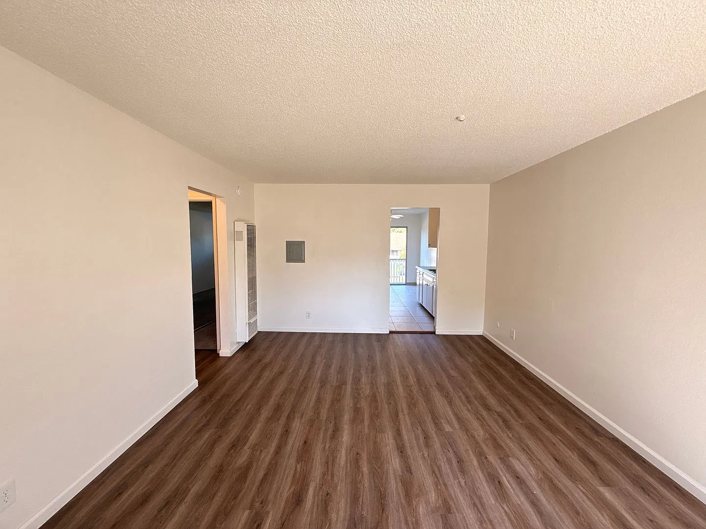 Cozy 1-Bedroom Apartment in Santa Rosa — Photo 2