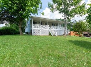 127 Grand View Ln, New Tazewell, TN 37825