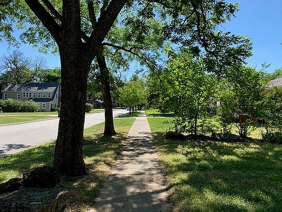 Beautiful Neighborhood