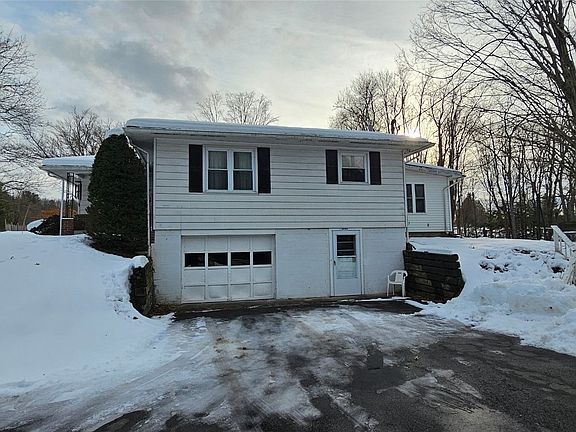2nd image of 16103 Park Avenue Ext