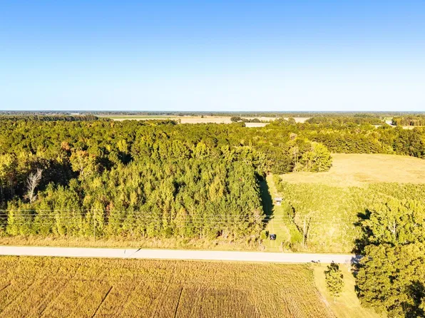 1675 Manville Saint Charles Rd, Bishopville, SC 29010
