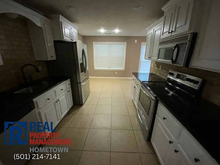 2809 Ewing Ln — Photo 5