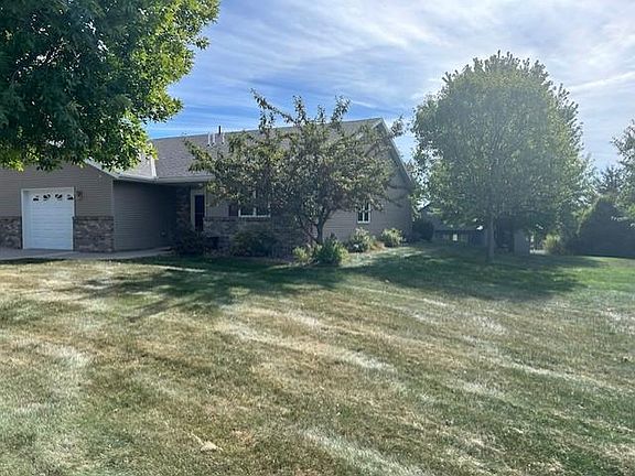 2nd image of 654 W River Dr