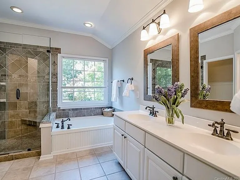 21510 Gulfstar Ct — Photo 40