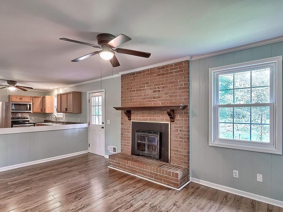 1st image of 133 Hiram Allen Rd