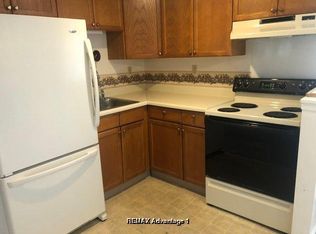 32 Conlin Rd, Oxford, MA 01540