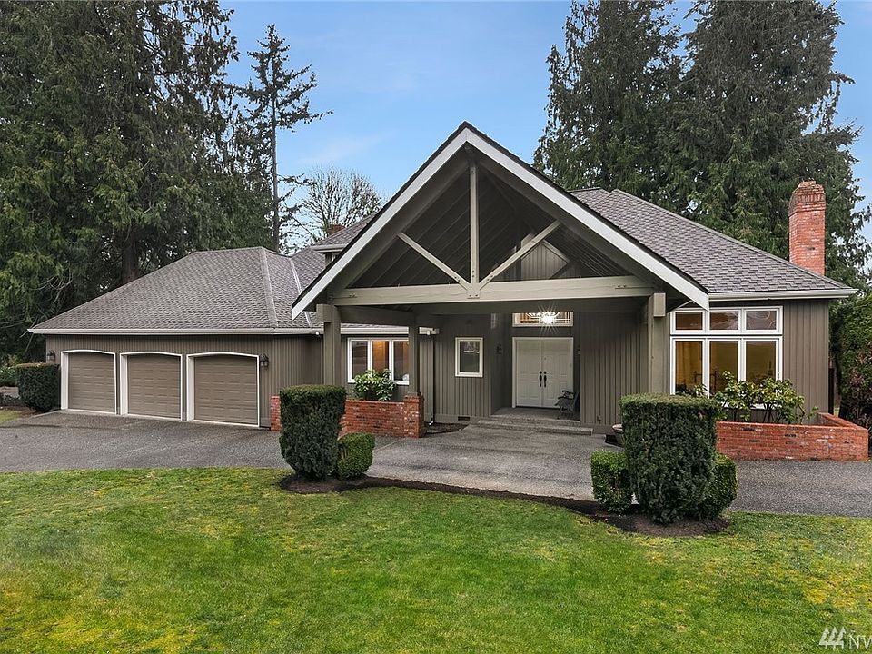 1st image of 2504 225th Pl NE