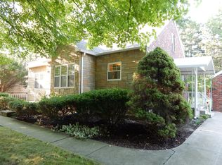 748 Maple Heights Dr, Galion, OH