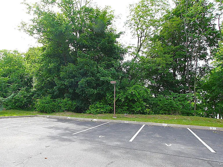 3115 Albany Post Rd #2 — Photo 15