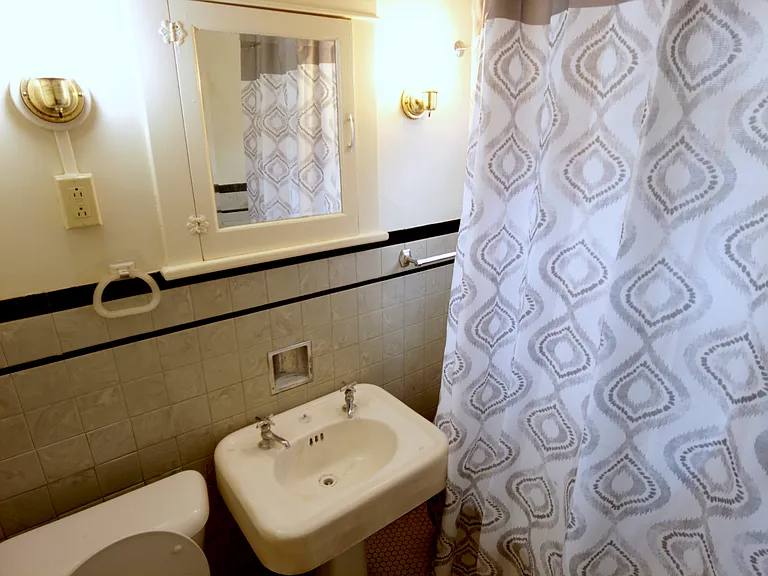 Full bathroom.