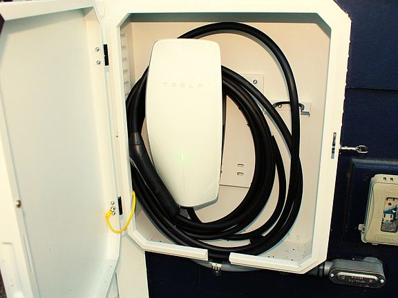 Tesla charger