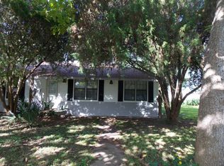 1007 N Chenango St, Angleton, TX 77515