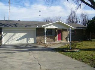 1001 N White Rd, Springdale, AR 72762