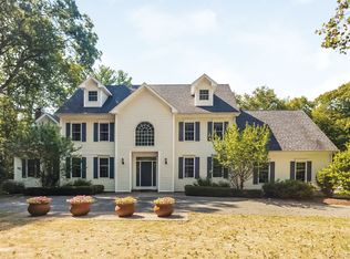 341 Summer Hill Rd, Madison, CT 06443