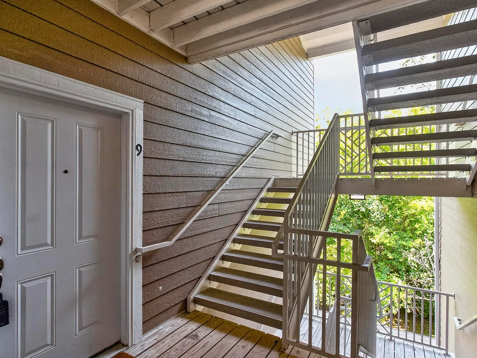 2 bed, 1248 sqft, $1,700 — Photo 3