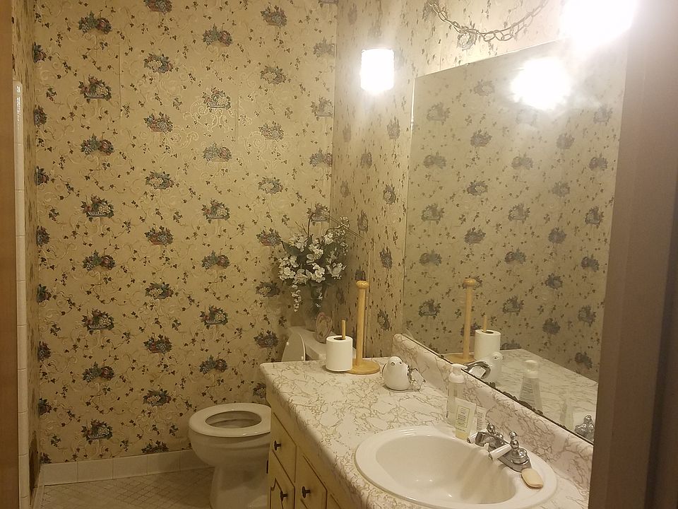 1st image of 29 Barrister Dr