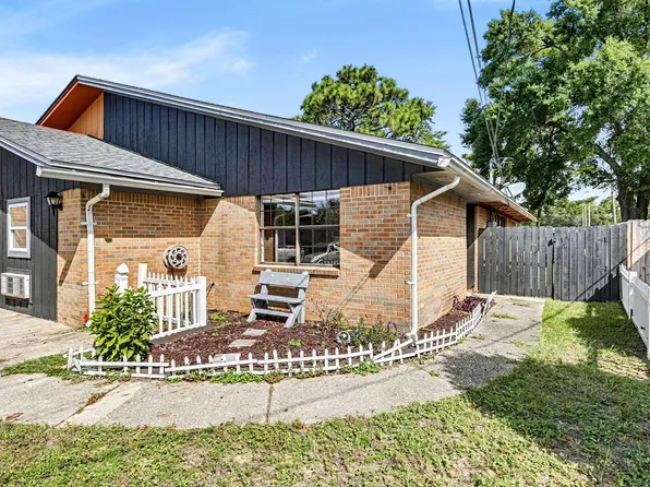 15 12th Ave, Shalimar, FL 32579