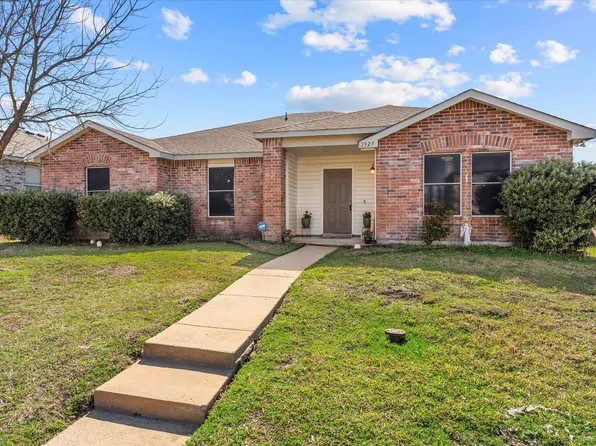 2327 Graystone Dr, Rockwall, TX 75032