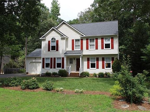 2nd image of 11184 Countryside Ln