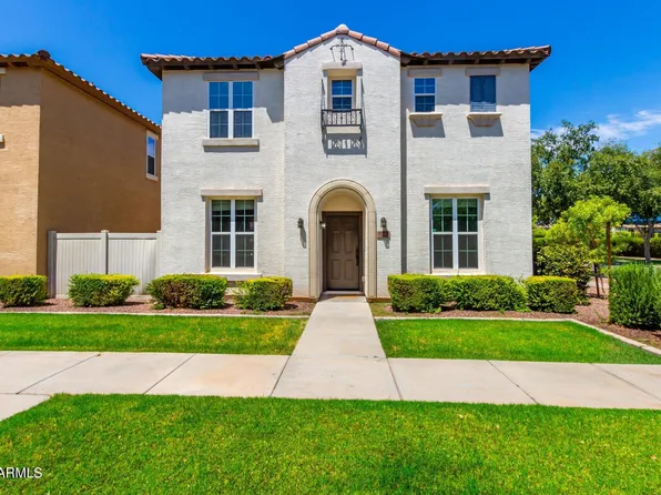 875 S BREWER Drive, Gilbert, AZ 85296