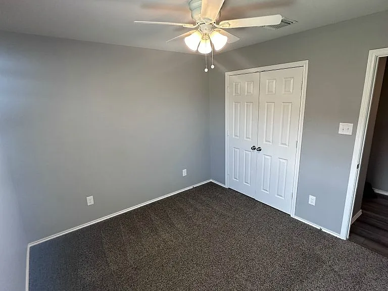 2403 Elba Dr — Photo 21