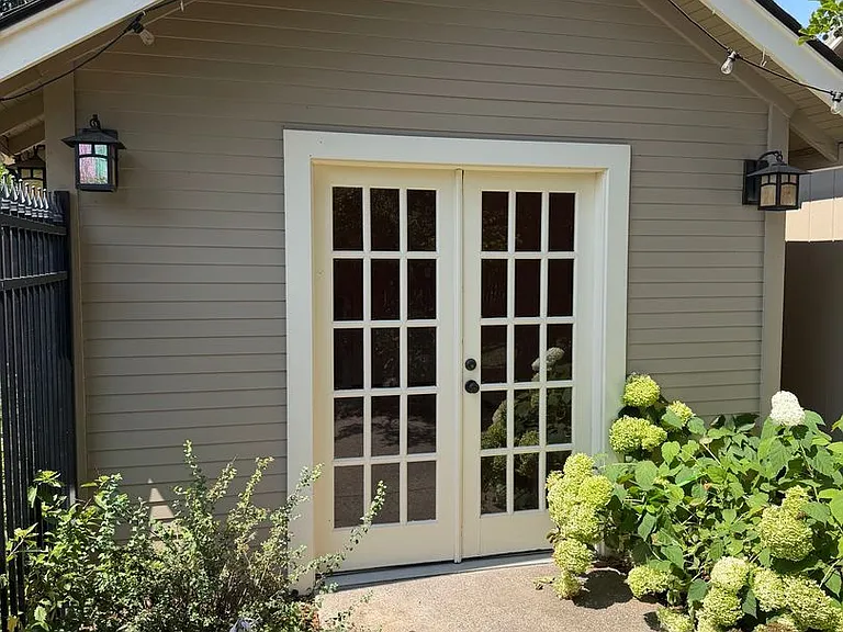 916 Poly Dr — Photo 34