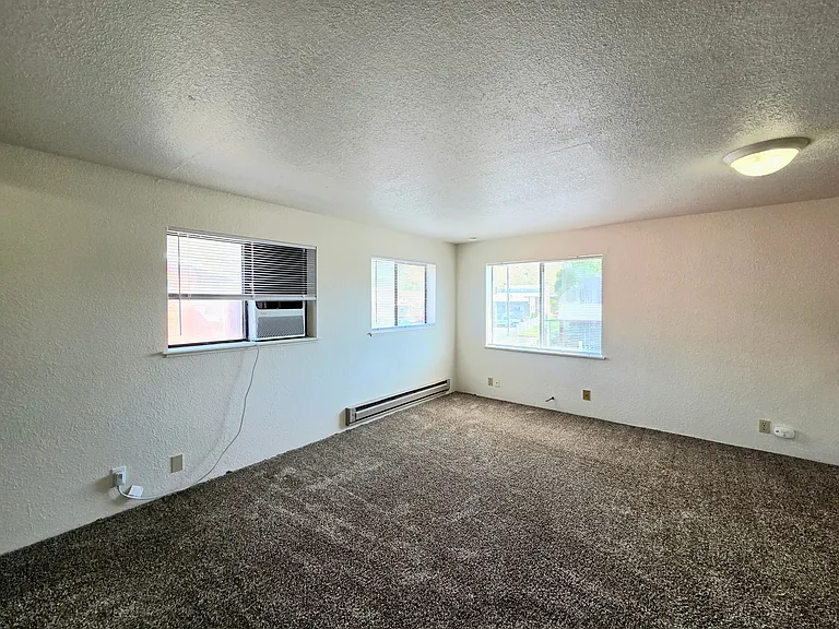 219-259 Independence Way — Photo 3