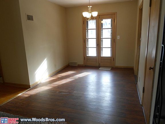 4th image of 4221 C St