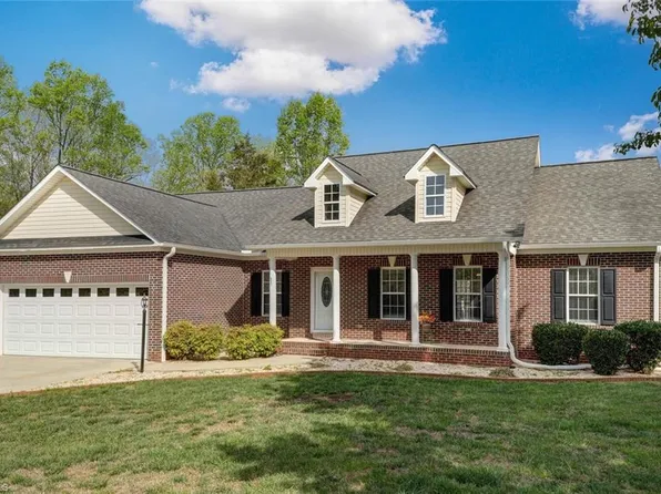 531 Salem Church Rd, Reidsville, NC 27320