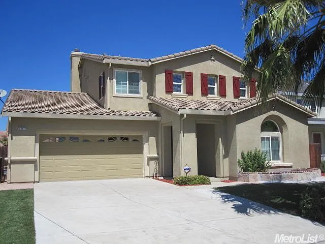 2601 Tennis Ln photo 1
