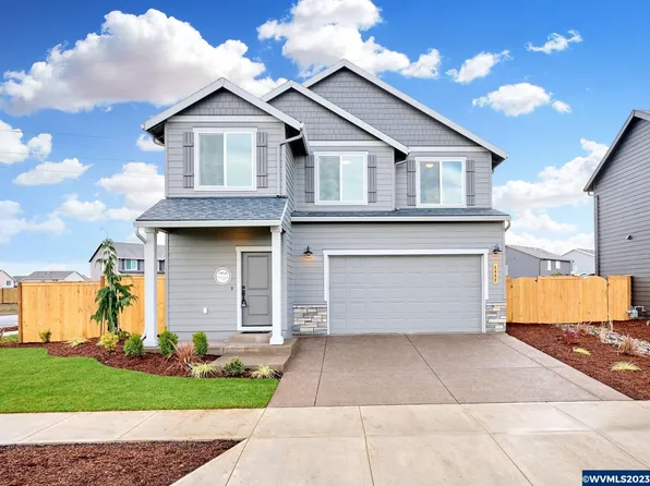 4882 Flight Ave NE, Salem, OR 97305
