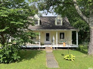 201 Theodore St, Washington, IL 61571