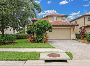 7743 Bucks Run Dr, Naples, FL 34120