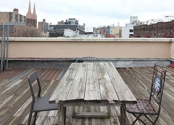 2nd image of 191 Humboldt St APT 4