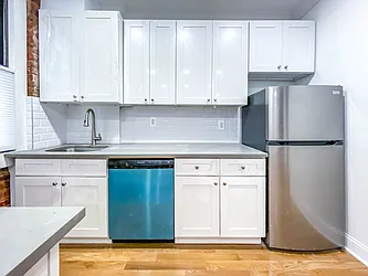 Rented by Voro New York