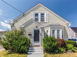 126 Woodbury St, Pawtucket, RI 02861