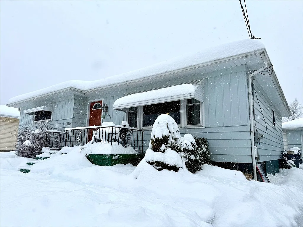 5038 Hillsdale Ave photo 1