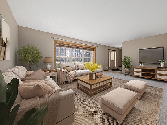 3rd image of 450 Country View Ln